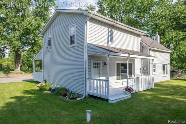 9991 Marshall Road, Green Oak Township, MI 48178