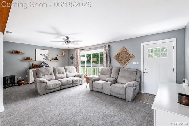 9991 Marshall Road, Green Oak Township, MI 48178