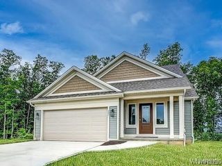 4543 Camp Road L205, Hamburg, NY 14075