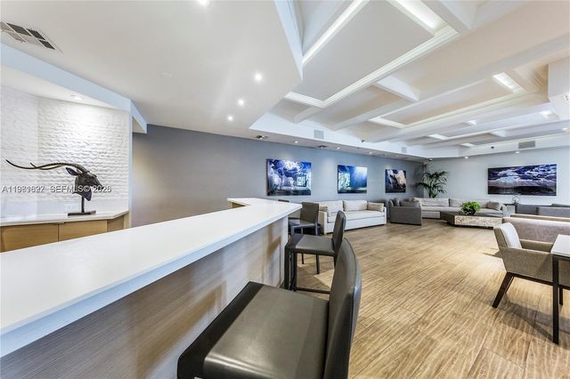 100 Lincoln Road 1511, Miami Beach, FL 33139