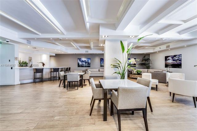 100 Lincoln Road 1511, Miami Beach, FL 33139