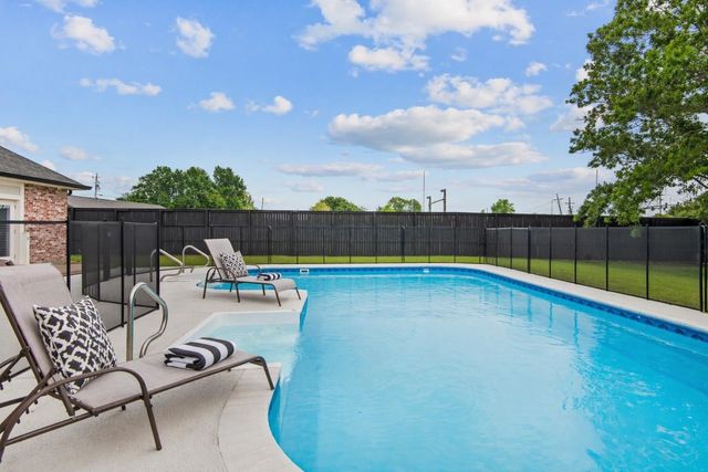 4143 Bayou Estates Drive, Bourg, LA 70343