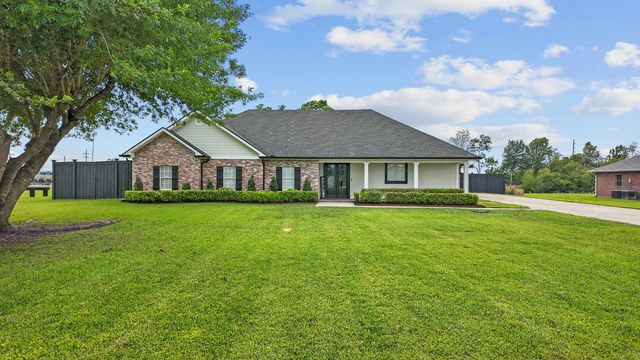 4143 Bayou Estates Drive, Bourg, LA 70343