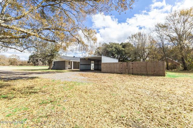 4444 Main Highway, Breaux Bridge, LA 70517