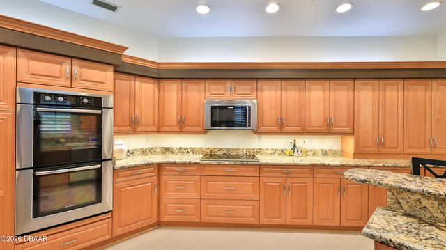 3173 Royal Birkdale Way, Port Orange, FL 32128