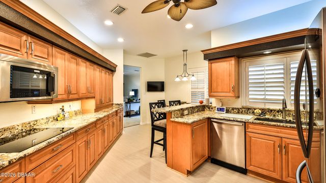 3173 Royal Birkdale Way, Port Orange, FL 32128