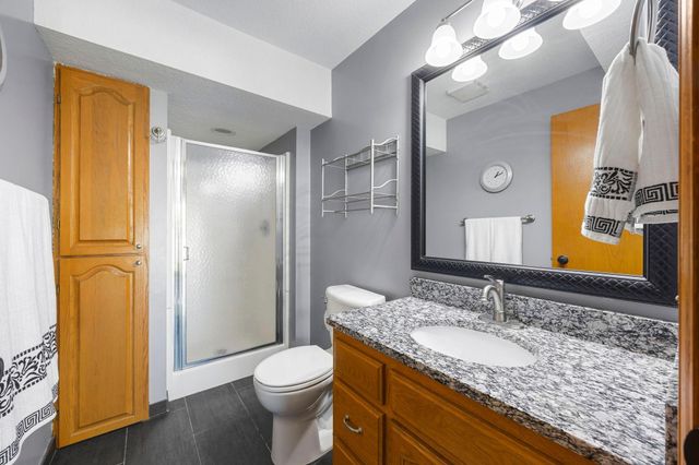 16105 Inglewood Drive, Lakeville, MN 55044