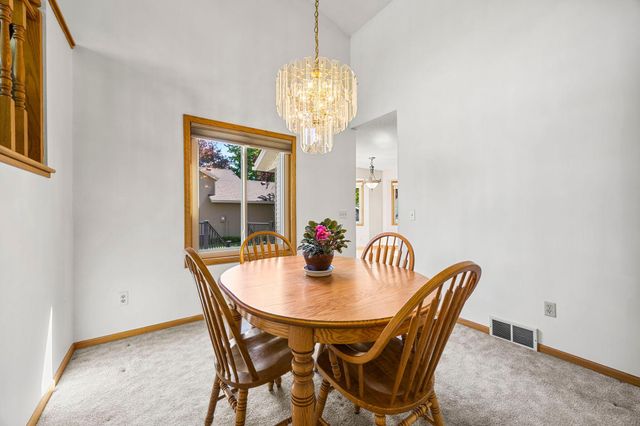 16105 Inglewood Drive, Lakeville, MN 55044