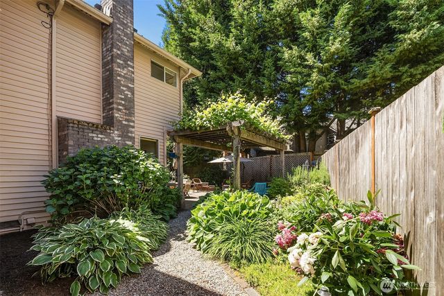 3031 235th Avenue SE, Sammamish, WA 98075