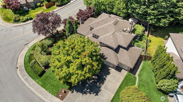 3031 235th Avenue SE, Sammamish, WA 98075