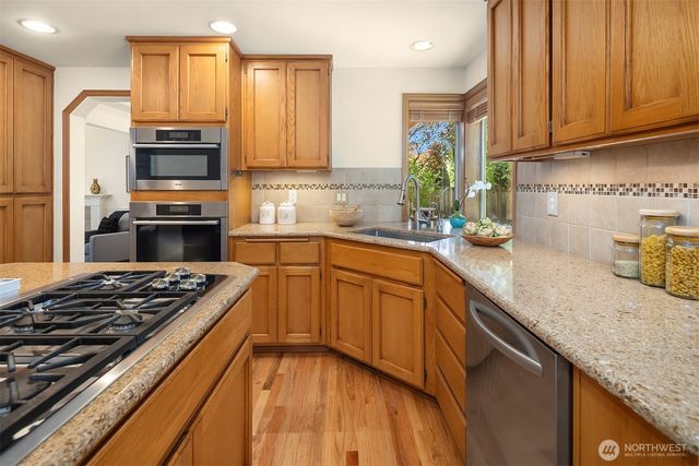 3031 235th Avenue SE, Sammamish, WA 98075
