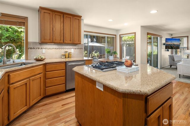 3031 235th Avenue SE, Sammamish, WA 98075