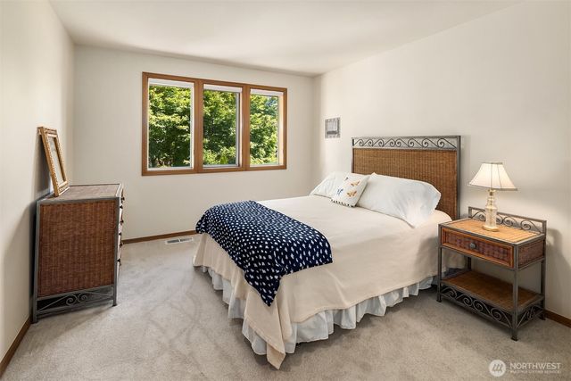 3031 235th Avenue SE, Sammamish, WA 98075