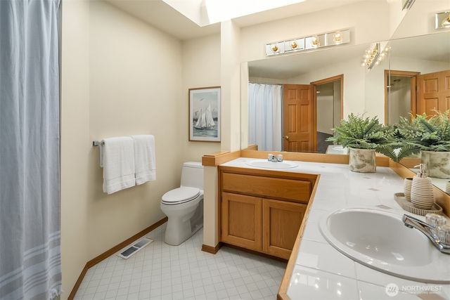 3031 235th Avenue SE, Sammamish, WA 98075