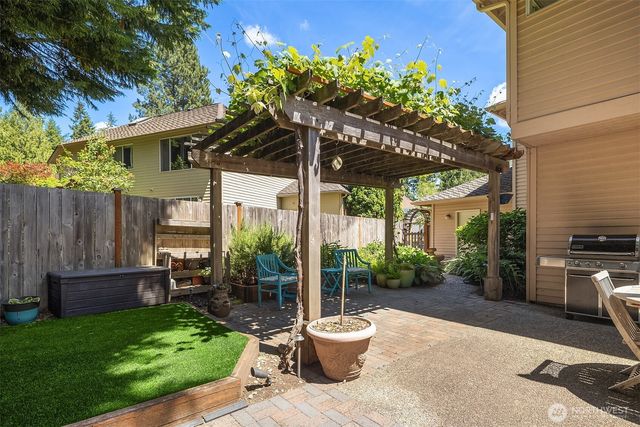 3031 235th Avenue SE, Sammamish, WA 98075