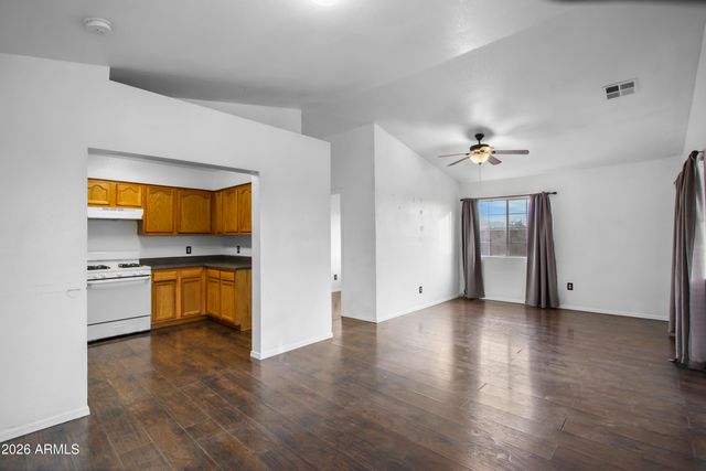 54 N VISTA Avenue, Casa Grande, AZ 85122