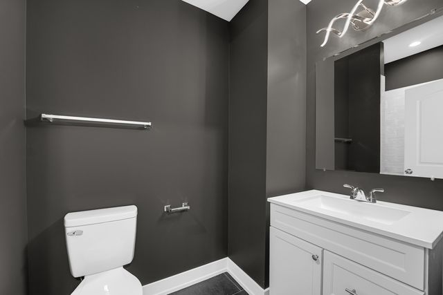 7844 S Emerald Avenue S, Chicago, IL 60620