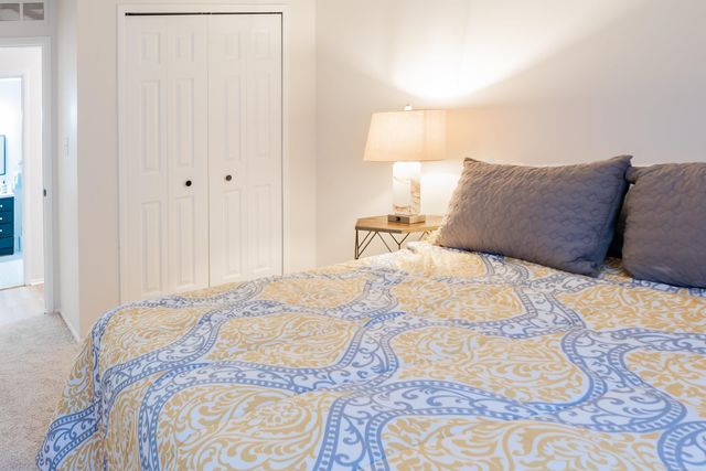 4925 E 10 Mile Road, Warren, MI 48091