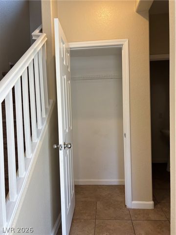 9911 Wingate Creek Court, Las Vegas, NV 89148