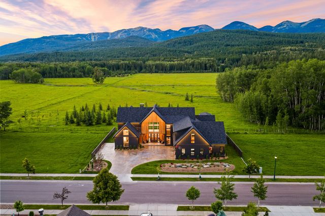983 Preserve Parkway, Whitefish, MT 59937