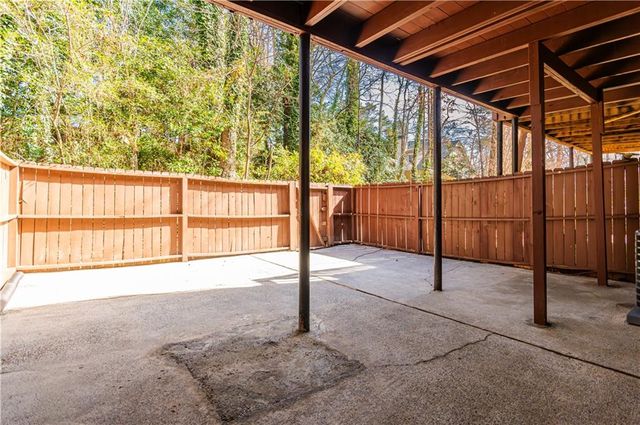 2585 Salem Crossing, Tucker, GA 30084