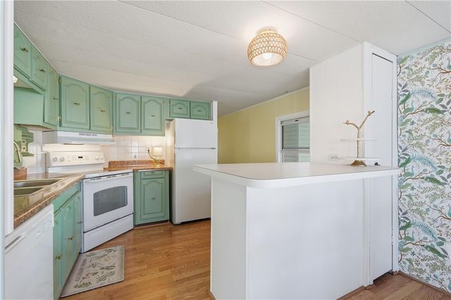 82008 A STREET N 8, Pinellas Park, FL 33781