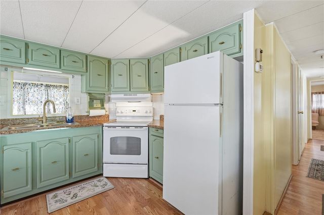 82008 A STREET N 8, Pinellas Park, FL 33781