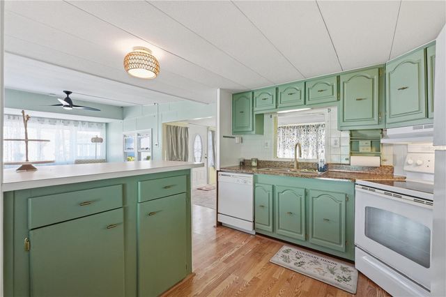 82008 A STREET N 8, Pinellas Park, FL 33781