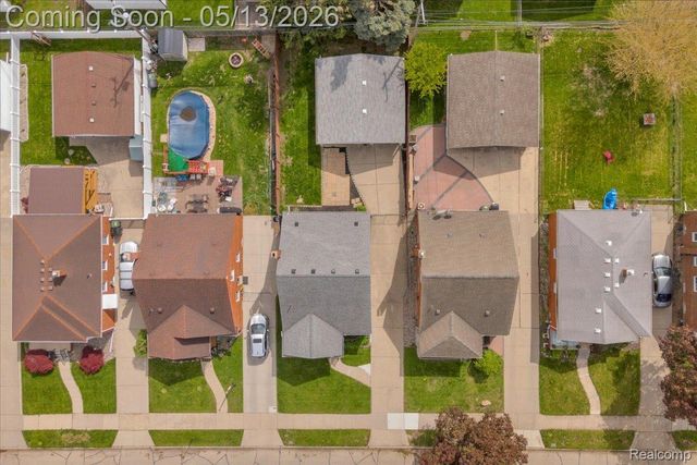 15621 Hanfor Avenue, Allen Park, MI 48101