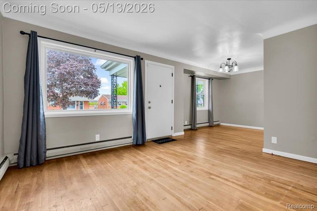 15621 Hanfor Avenue, Allen Park, MI 48101