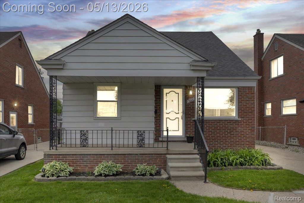 15621 Hanfor Avenue, Allen Park, MI 48101