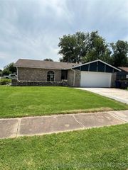 12976 E 32nd Street, Tulsa, OK 74134