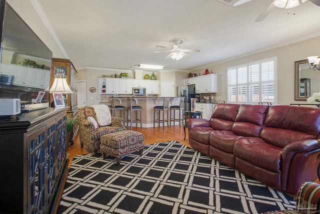 60 Culpepper St, Cantonment, FL 32533