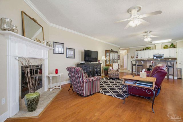 60 Culpepper St, Cantonment, FL 32533