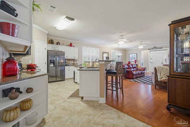 60 Culpepper St, Cantonment, FL 32533