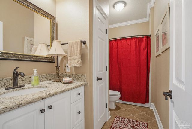 60 Culpepper St, Cantonment, FL 32533