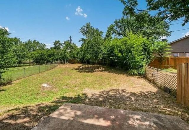 411 PARKHILL CV 411, Round Rock, TX 78664