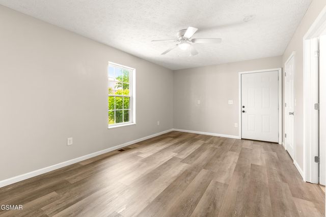 1503 Cloverdale Court, Sevierville, TN 37862