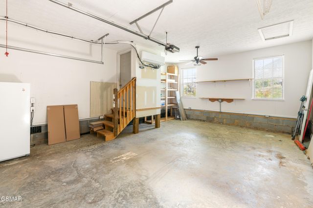 1503 Cloverdale Court, Sevierville, TN 37862