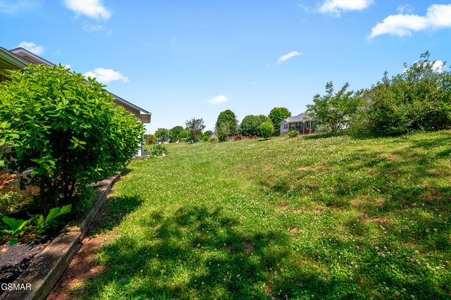 1503 Cloverdale Court, Sevierville, TN 37862