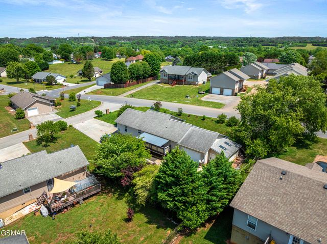 1503 Cloverdale Court, Sevierville, TN 37862