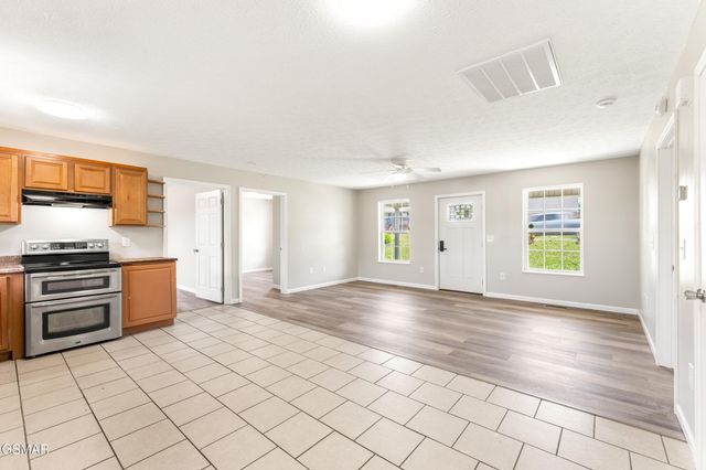 1503 Cloverdale Court, Sevierville, TN 37862