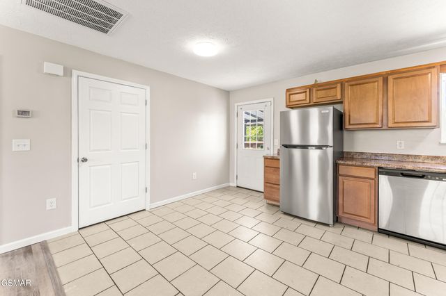 1503 Cloverdale Court, Sevierville, TN 37862