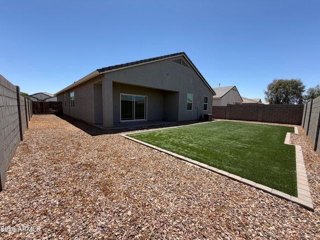 4644 W CINNAMON Avenue, Coolidge, AZ 85128