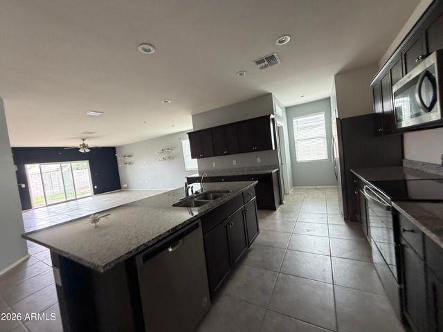 4644 W CINNAMON Avenue, Coolidge, AZ 85128