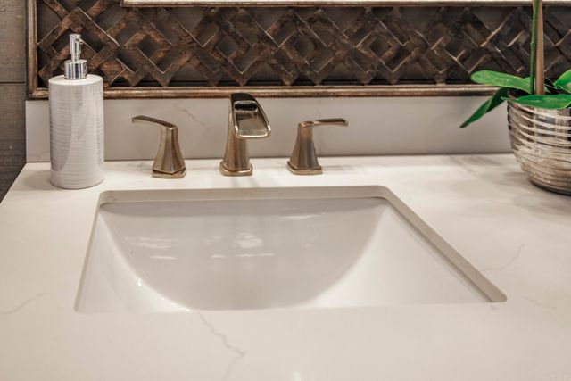 8 Sonora Way, Hot Springs Village, AR 71909