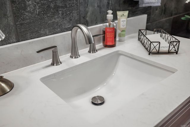 8 Sonora Way, Hot Springs Village, AR 71909