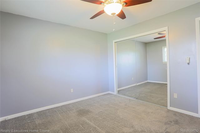 33829 Kennedy Drive, Sterling Heights, MI 48310
