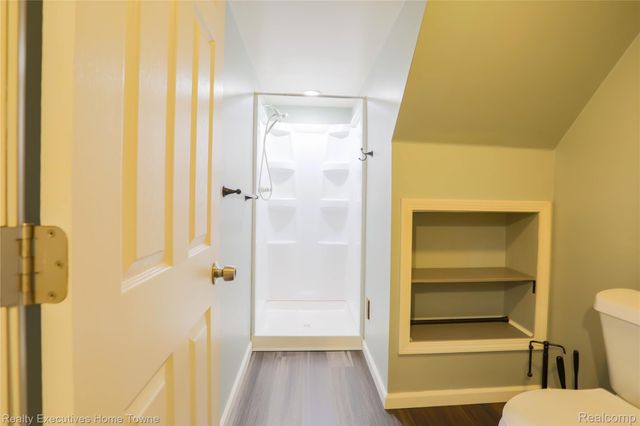 33829 Kennedy Drive, Sterling Heights, MI 48310