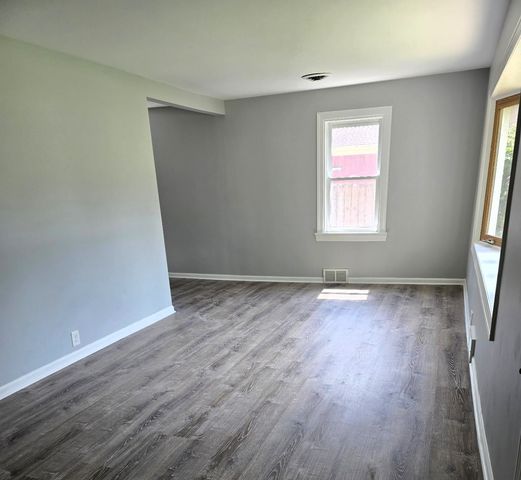 371 N La Londe Avenue, Lombard, IL 60148